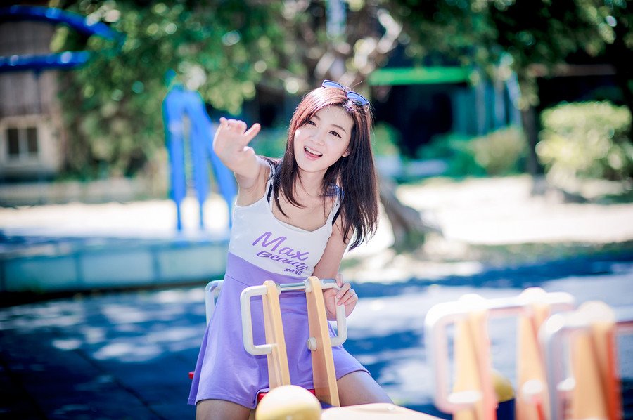 想到这里，诸葛亮眉头不禁蹙起来，如果真是如此的话，就得好生安排一番，尽量避免双方的冲突。